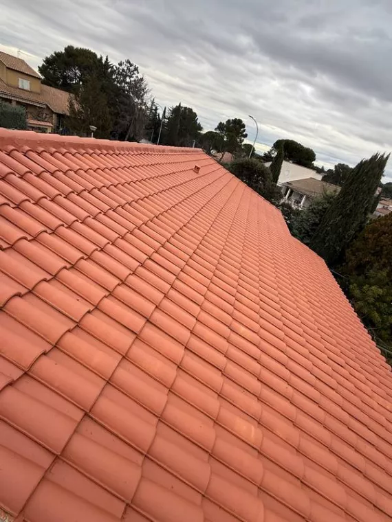 Quelle autorisation pour une réfection de toiture par des professionnels de la couverture ?, Les Baux-de-Provence, Destrich Toiture