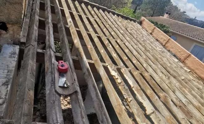Travaux de couverture, Les Baux-de-Provence, Destrich Toiture