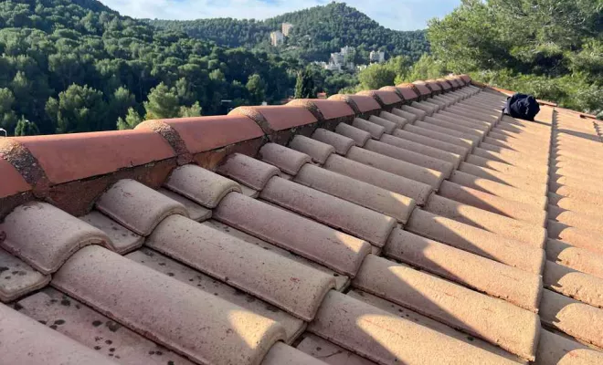 Travaux de couverture, Les Baux-de-Provence, Destrich Toiture