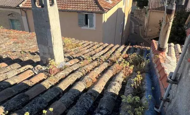 Travaux de couverture, Les Baux-de-Provence, Destrich Toiture