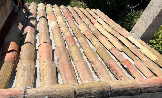 Travaux de couverture, Les Baux-de-Provence, Destrich Toiture